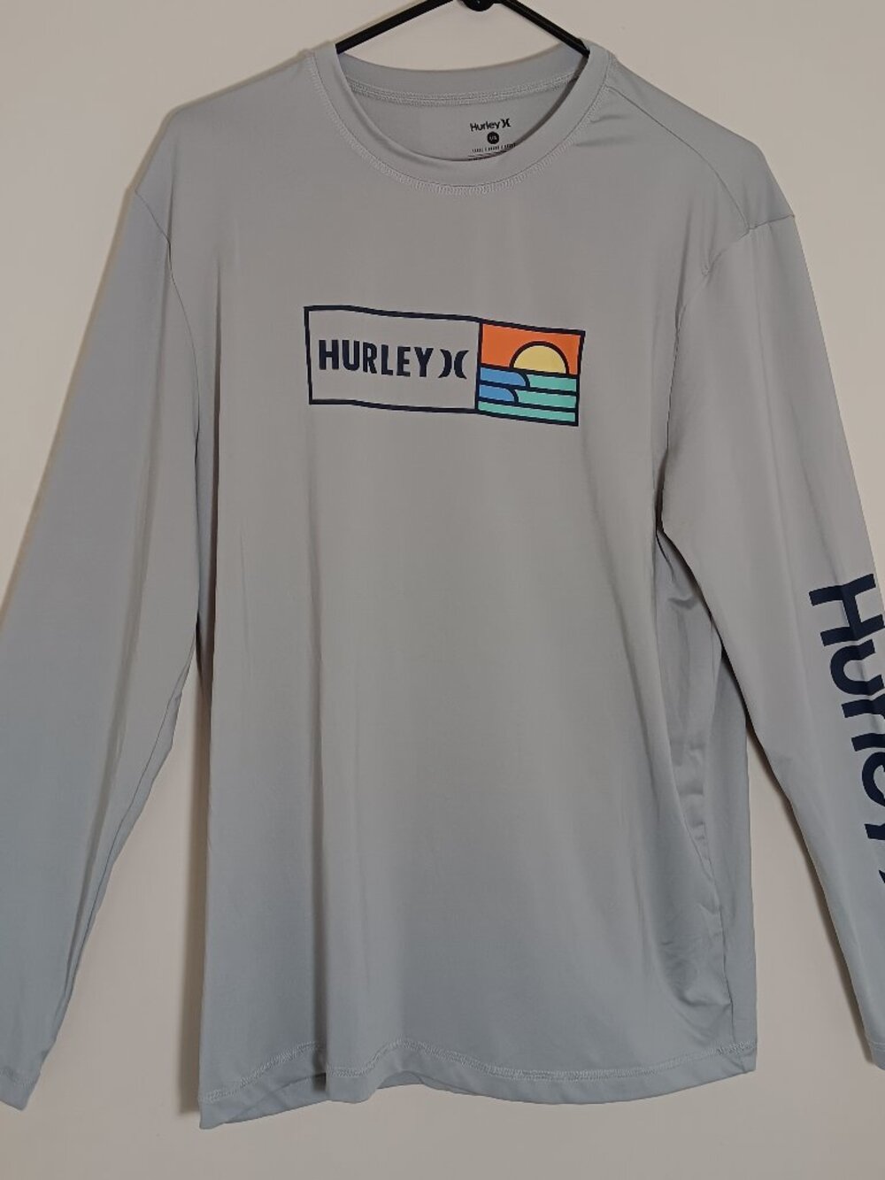 Hurley shirt mens large gray long sleeves sunset wave graphic logo surf beach